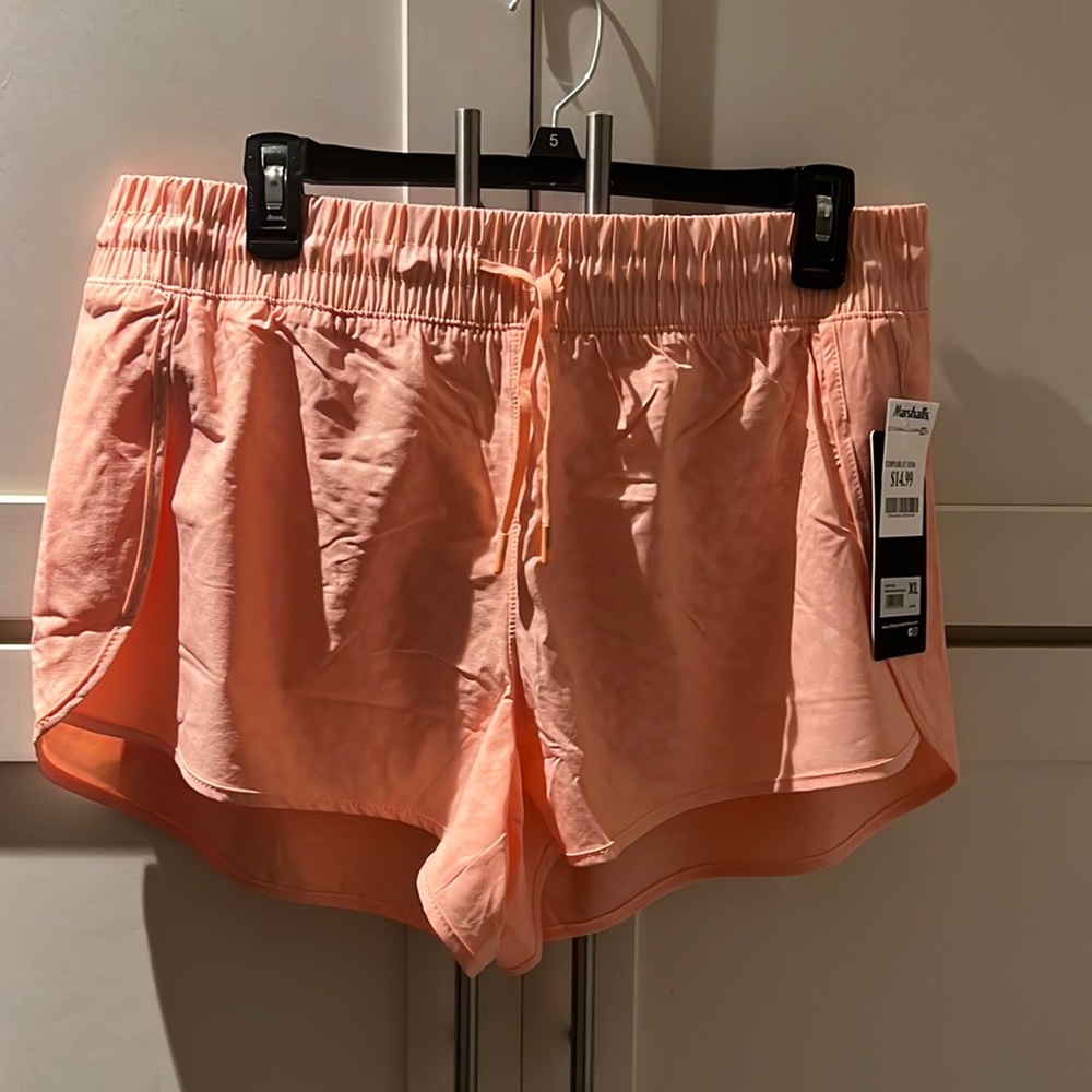 Brand new! Peach leopard shorts